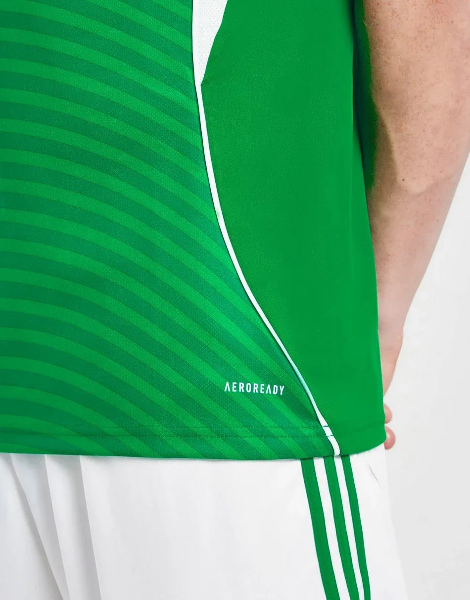 NEWCASTLE UNITED FC 2025/26 AWAY SHIRT