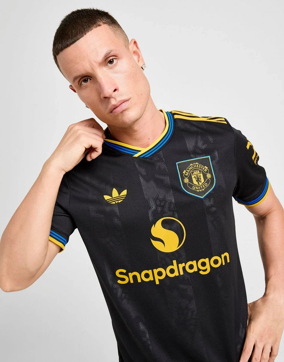 MANCHESTER UNITED FC 2025/26 THIRD SHIRT