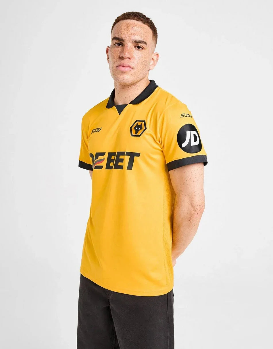 WOLVERHAMPTON WANDERERS FC 2025/26 HOME SHIRT