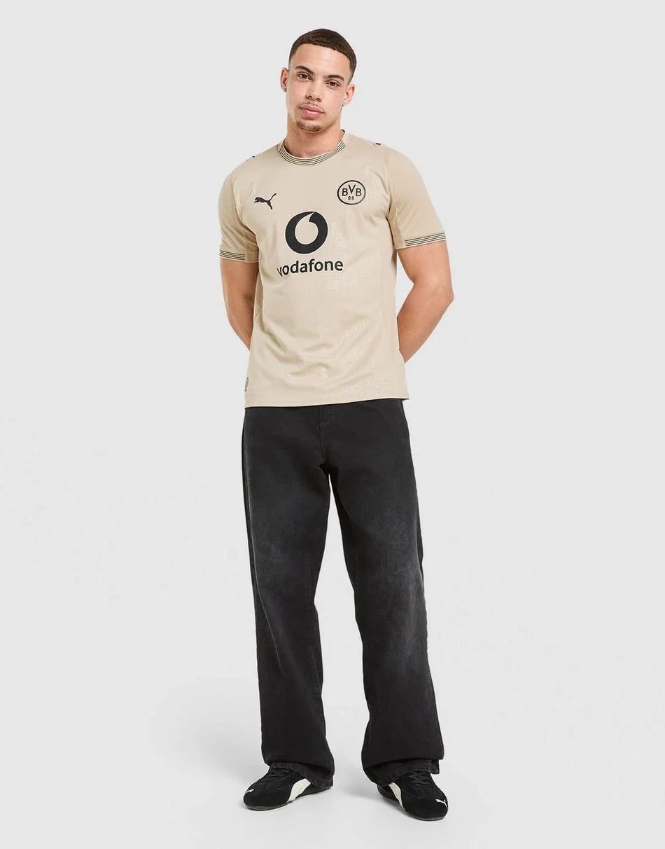 BORUSSIA DORTMUND 25/26 SPECIAL EDITION GK SHIRT
